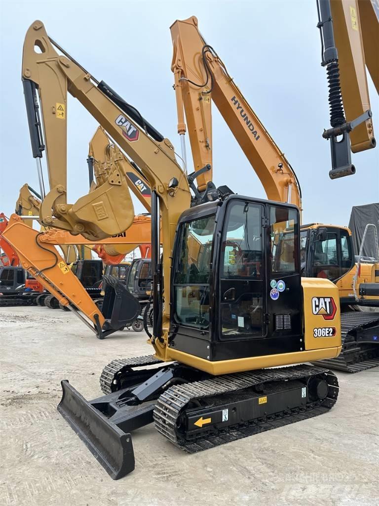 CAT 306E2 Pelle sur chenilles