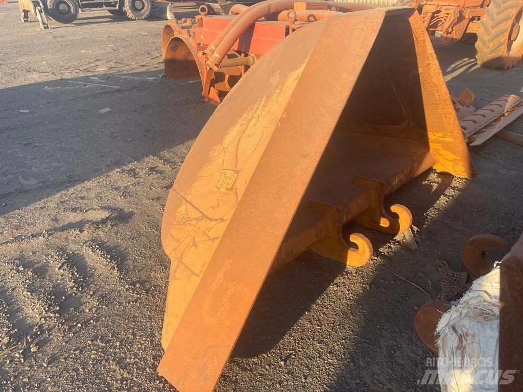 CAT 320 E Pelle sur chenilles