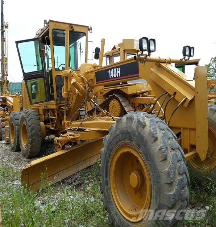CAT 140 H Niveleuse