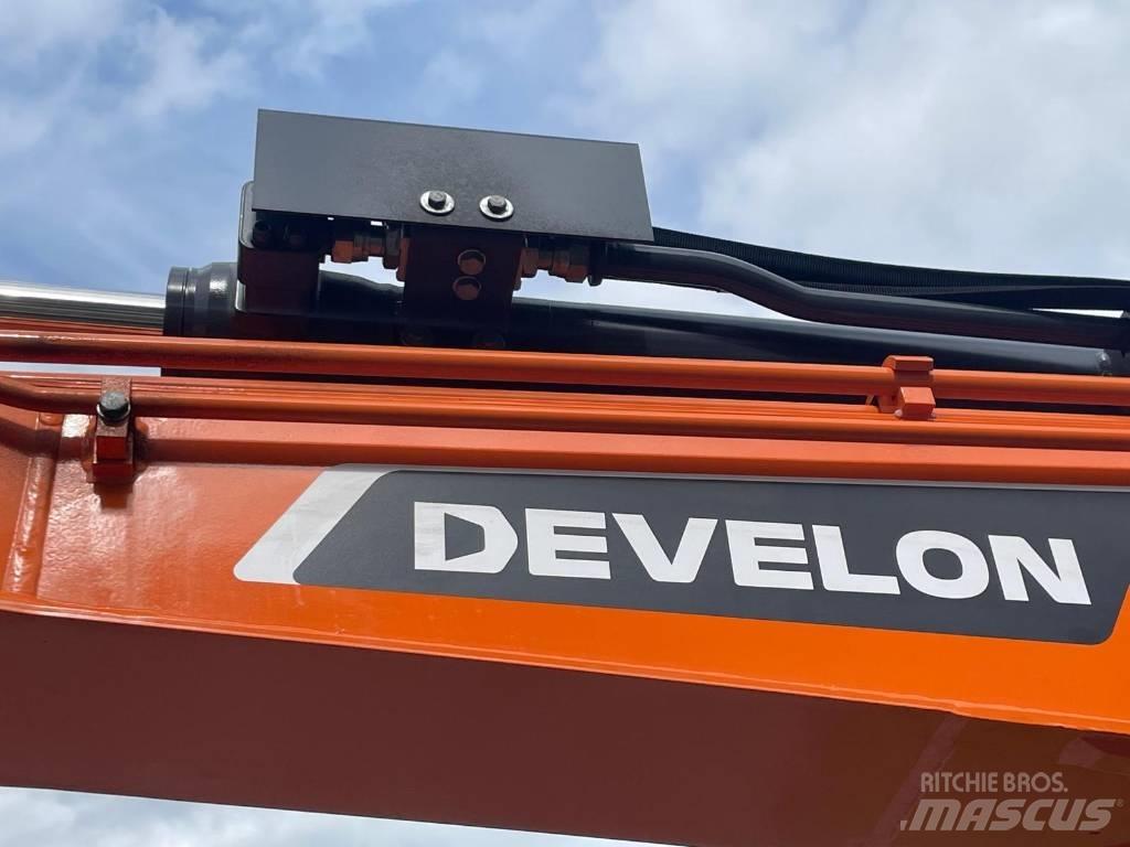 Develon DX 63-7 Mini pelle < 7t