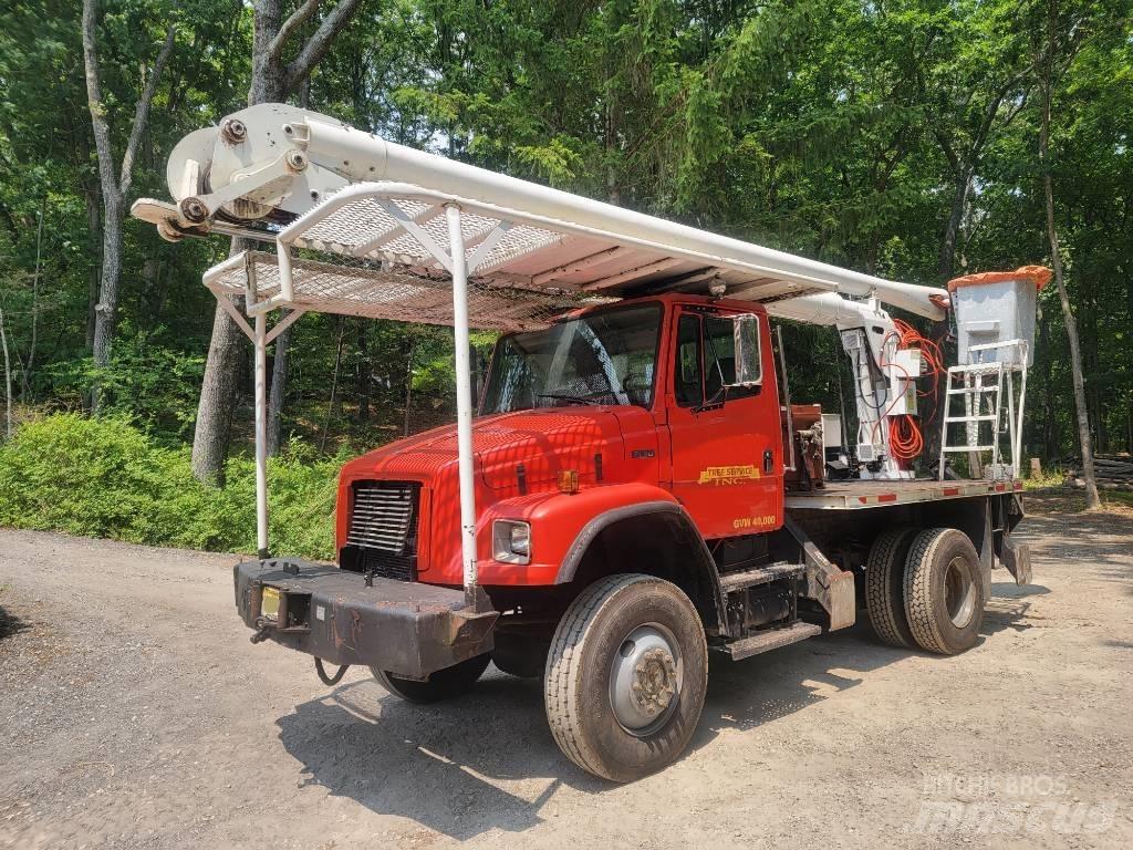 Freightliner FL80 Nacelles télescopiques