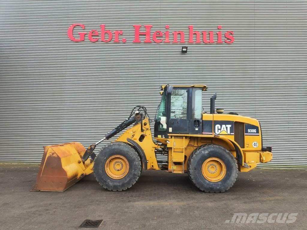 CAT 930G Chargeuse sur pneus