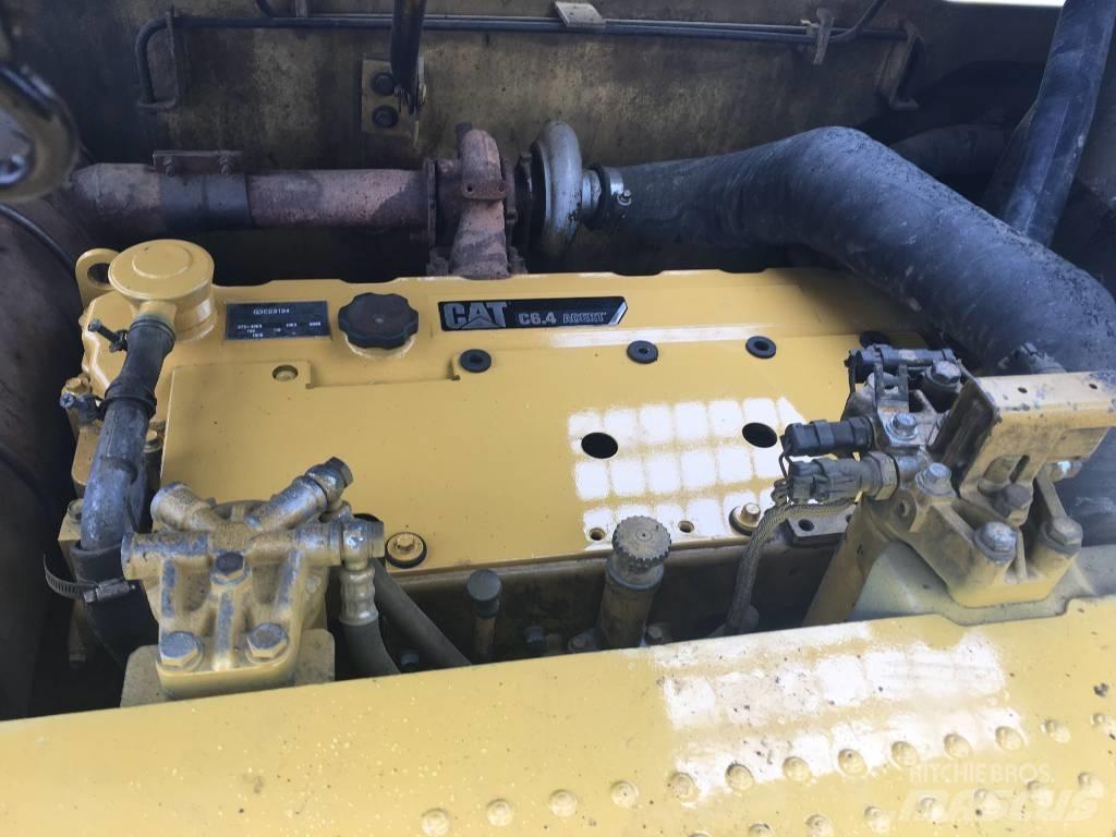CAT 320 DL Pelle sur chenilles
