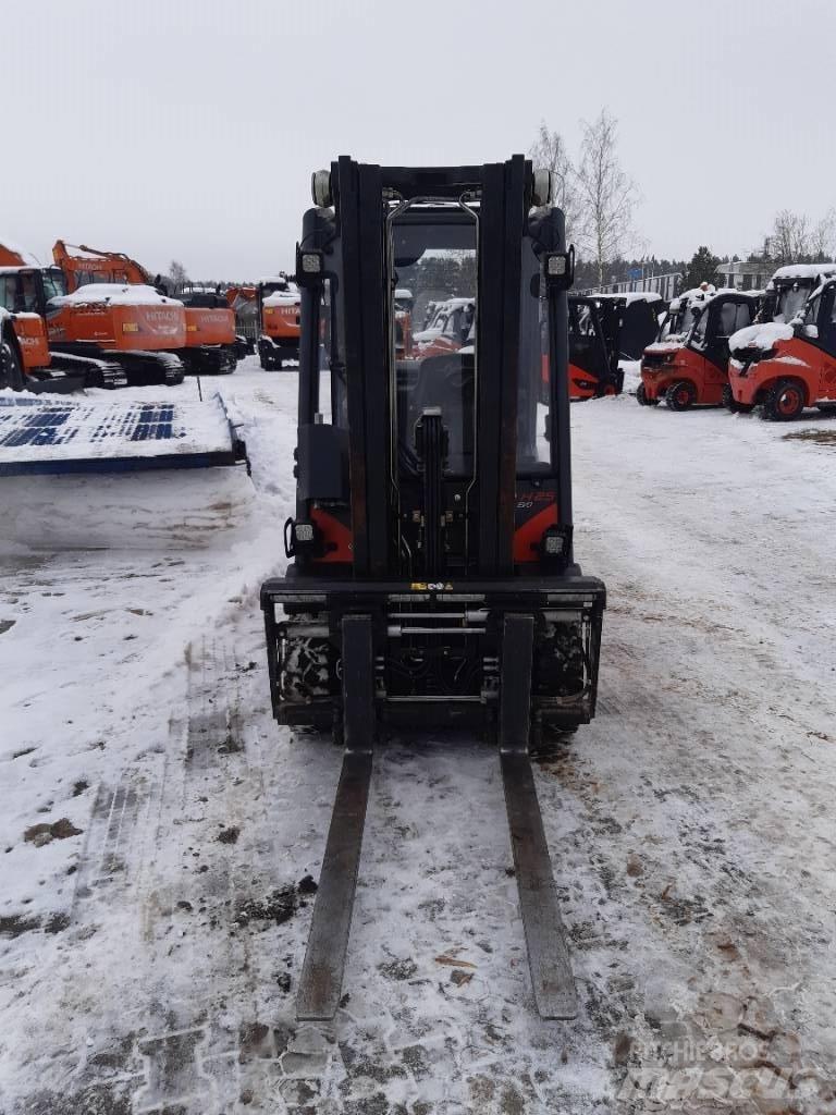 Linde H 25 T Chariots GPL