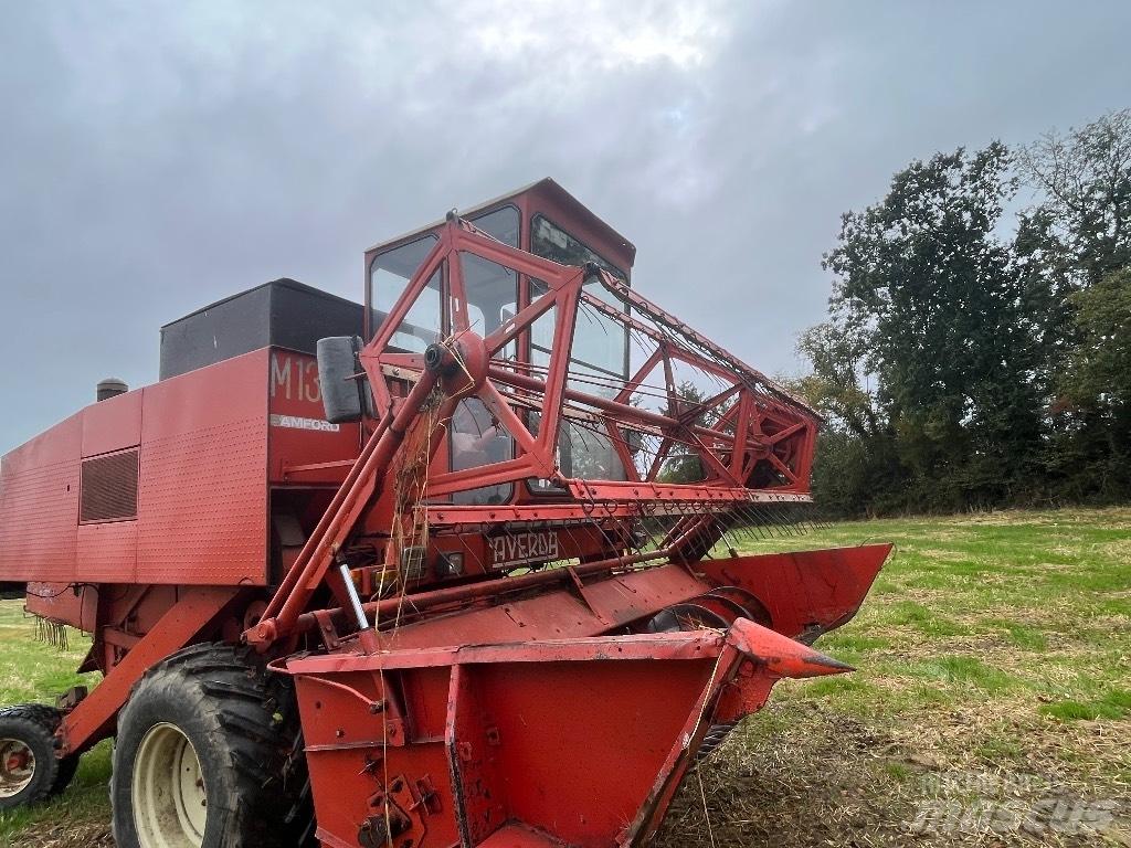 Laverda M132 Moissonneuse batteuse