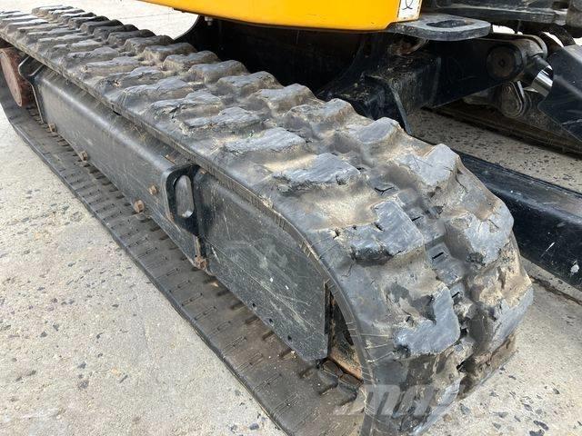 JCB 35 Z Mini pelle < 7t