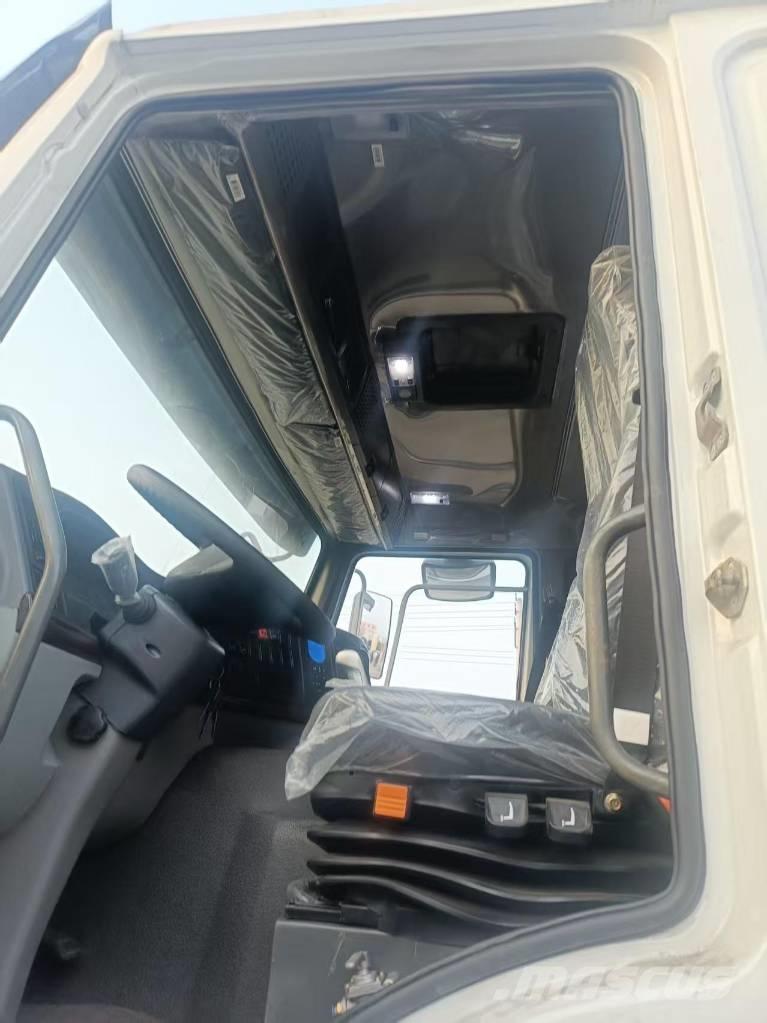 Howo 371 6x4 Motrici cisterna