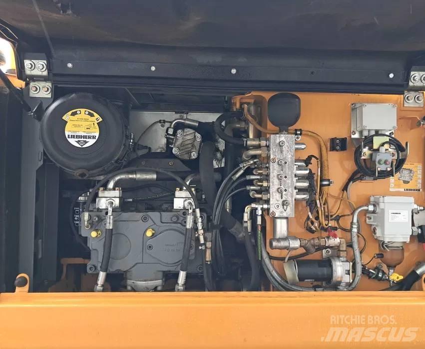 Liebherr R 926 LC Pelle sur chenilles
