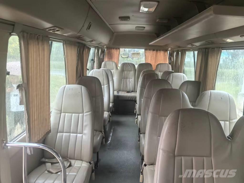 Toyota Coaster Autobus interurbain