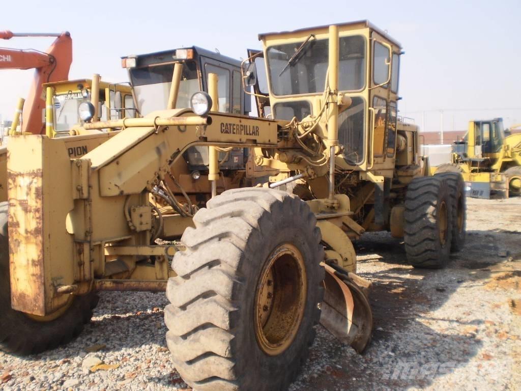 CAT 14 G Niveleuse