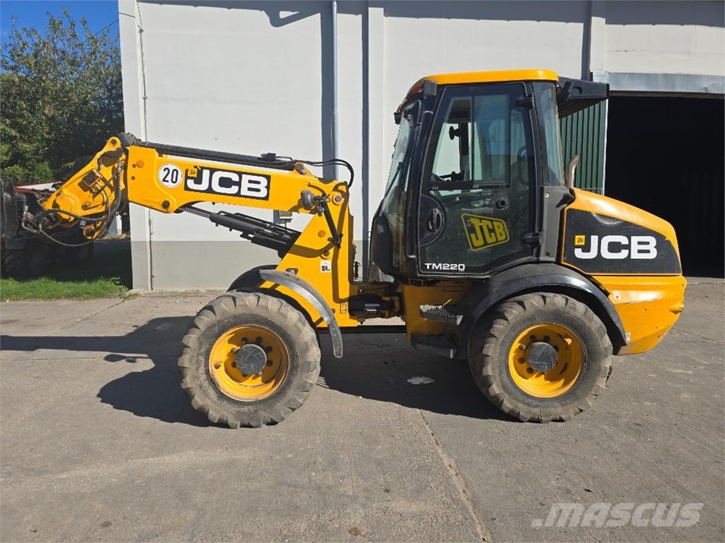 JCB TM 220 Chargeuse sur pneus