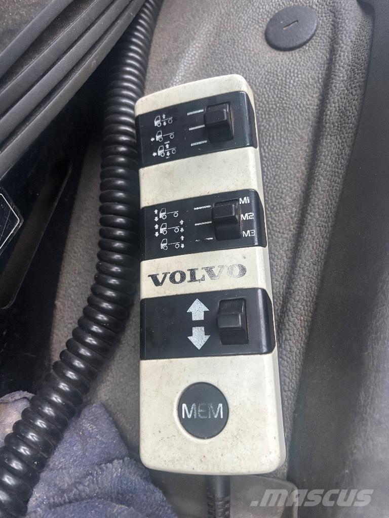 Volvo FM 7 250 Camion porte engin