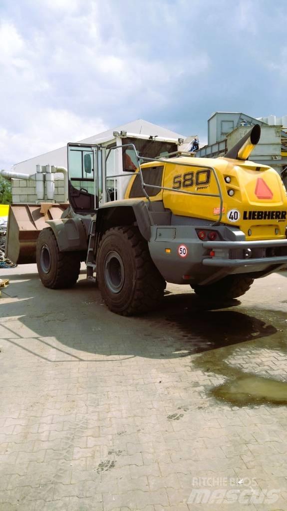 Liebherr L 580 Chargeuse sur pneus