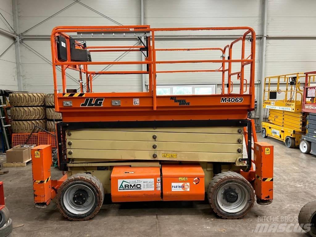 JLG M 4069 LE Nacelle ciseaux