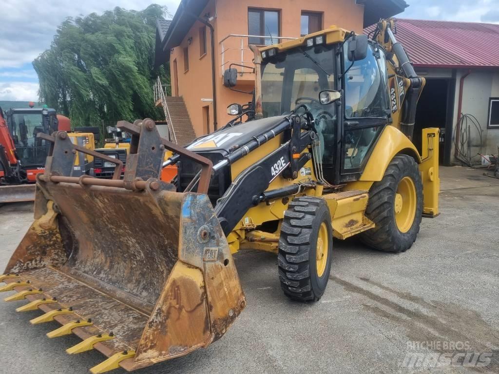 CAT 432E Tractopelle
