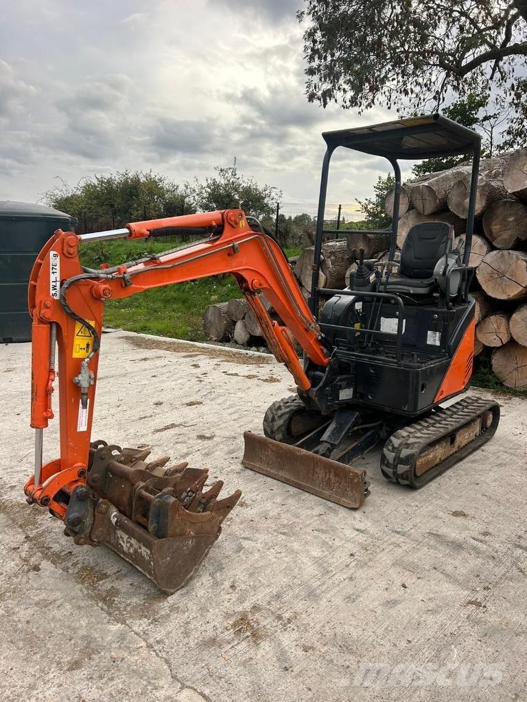 Hitachi ZX 17 U-2 Mini pelle < 7t