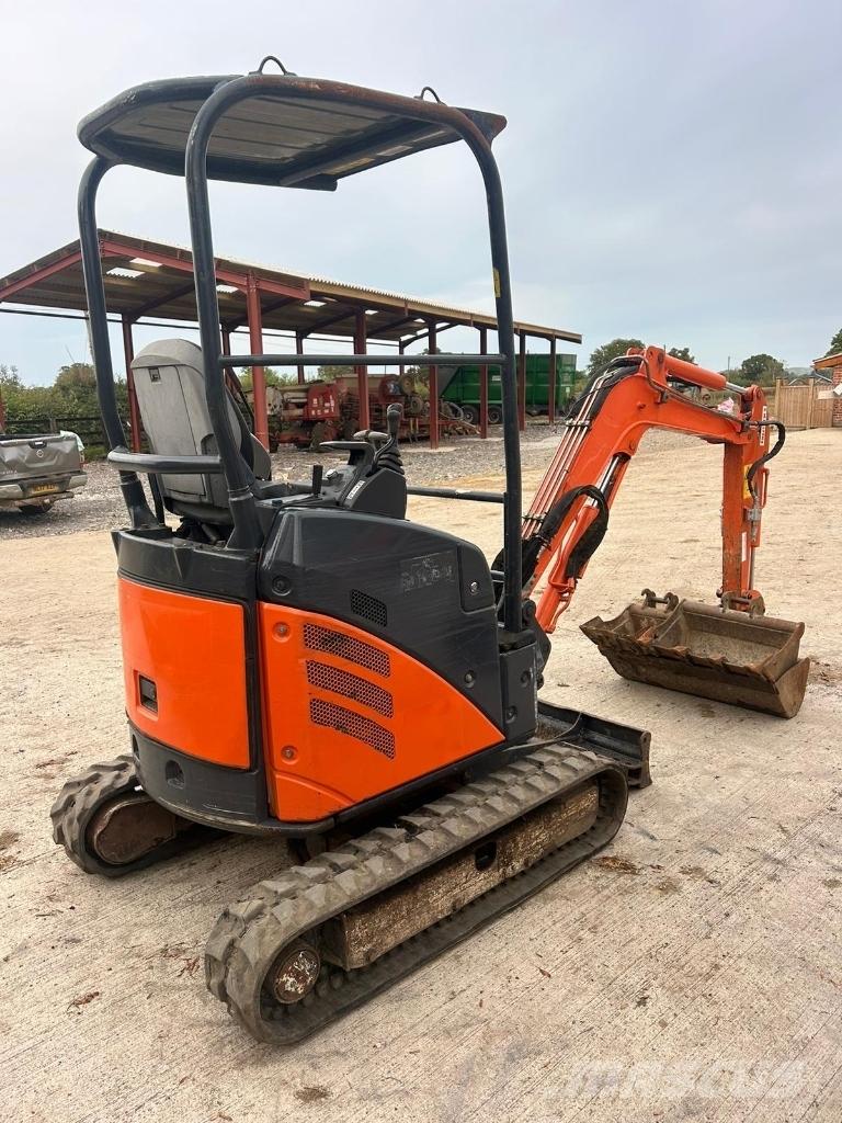 Hitachi ZX 17 U-2 Mini pelle < 7t