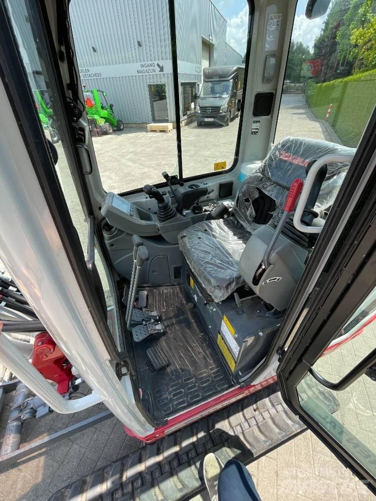 Takeuchi TB 225 Mini pelle < 7t