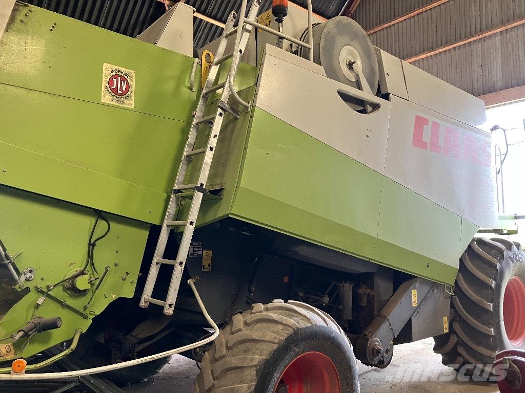 CLAAS Lexion 405 Moissonneuse batteuse