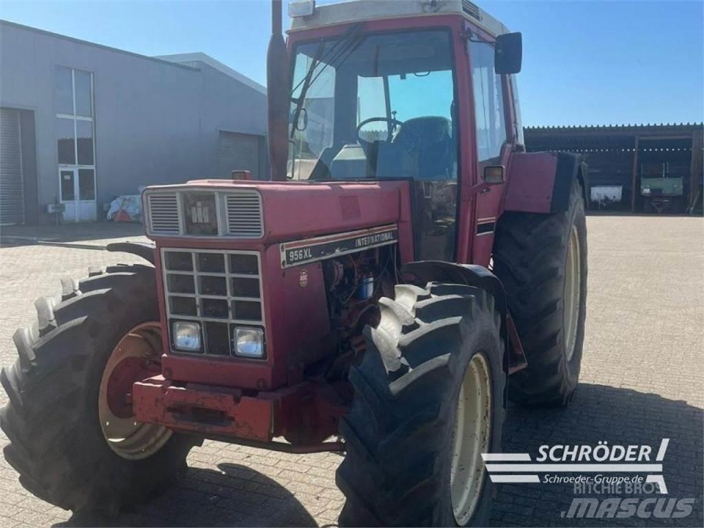 Case IH 956 XL Tracteur