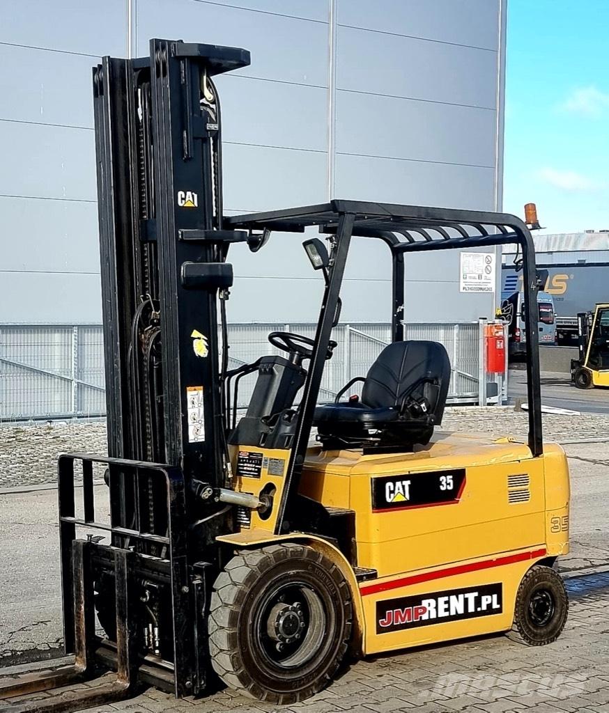 CAT EP 35 K PAC Chariots élévateurs électriques