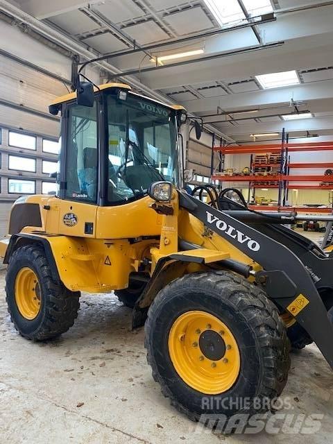 Volvo L 30 G Chargeuse sur pneus