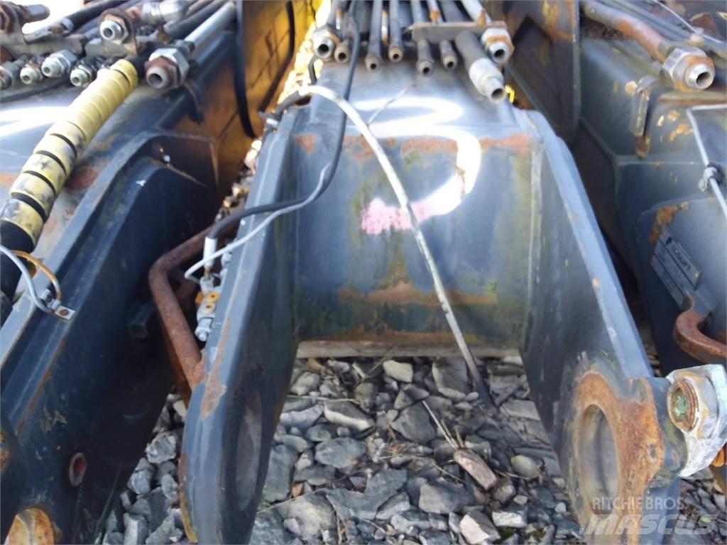 John Deere 210 Grue forestière