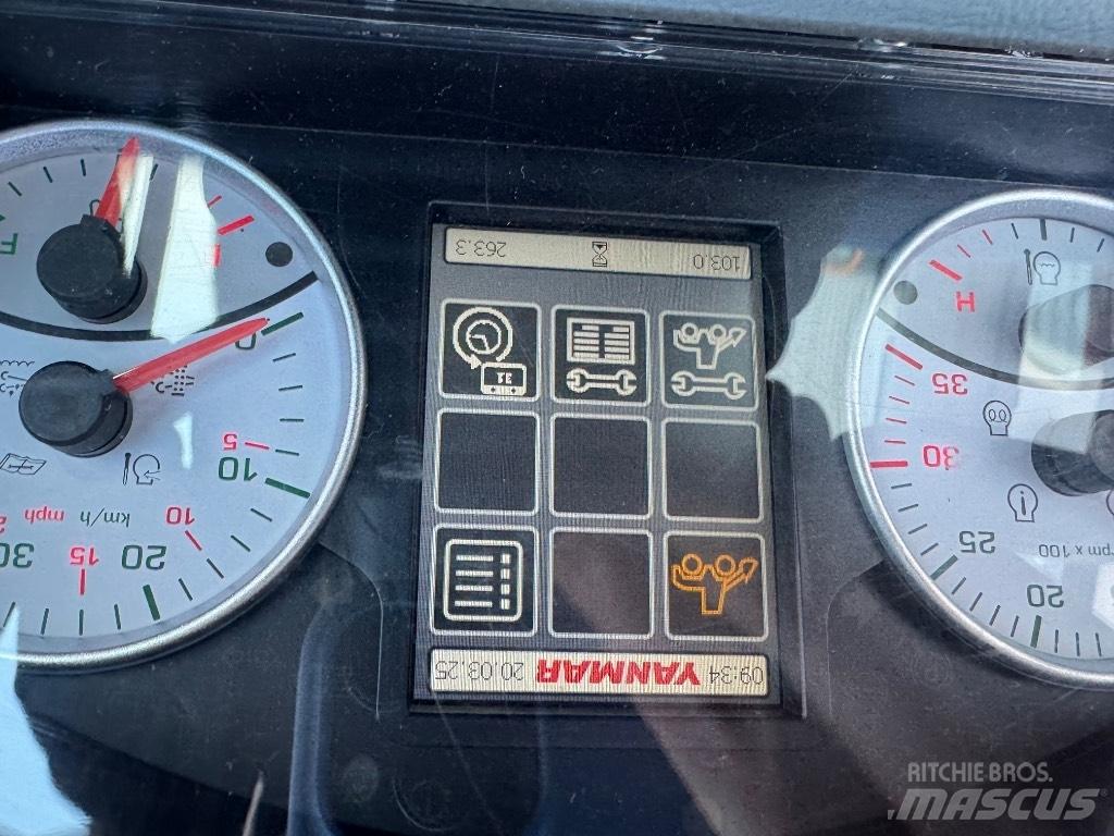 Yanmar V100 (00778) Chargeuse sur pneus