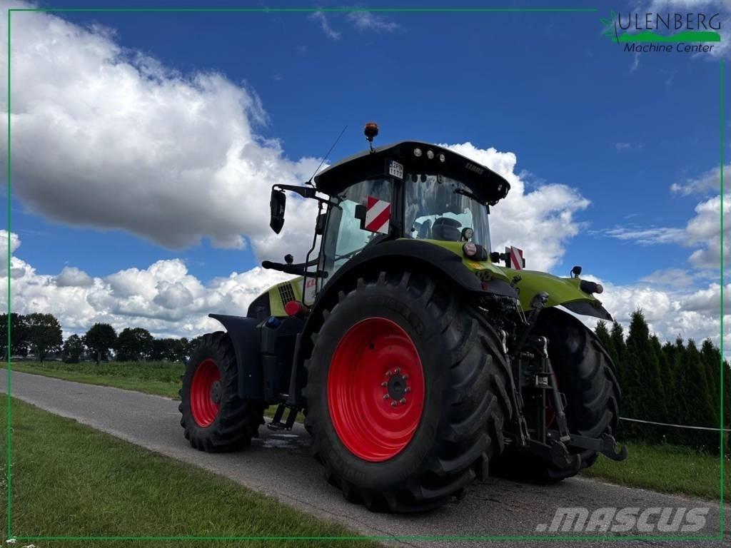 CLAAS Axion 800 Tracteur