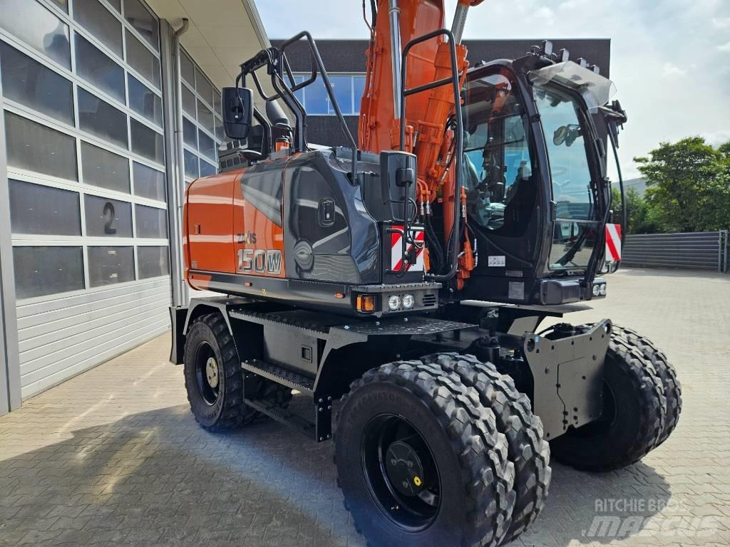 Hitachi ZX150W-7 Pelle sur pneus