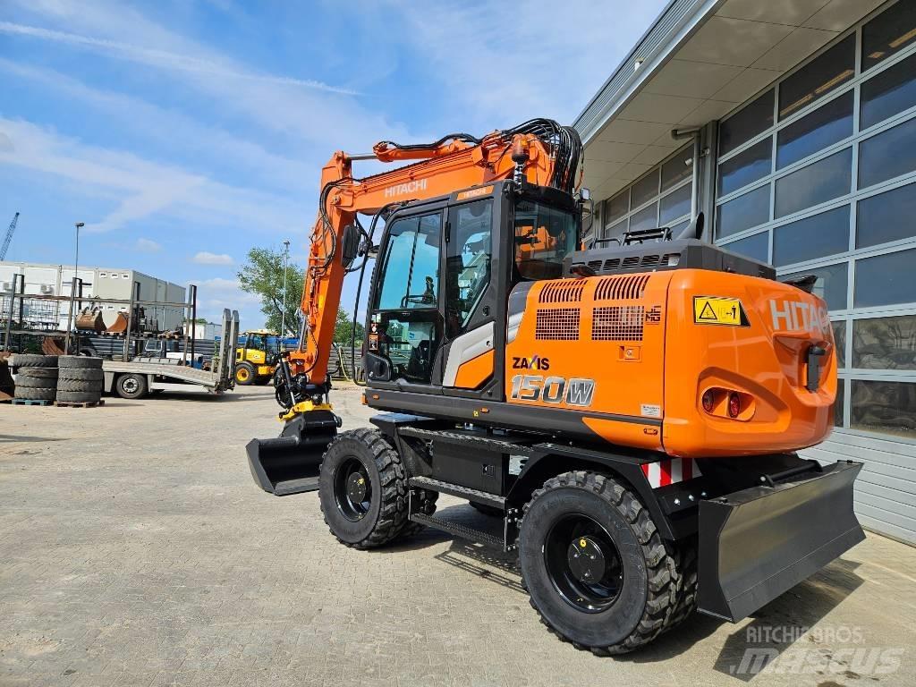 Hitachi ZX150W-7 Pelle sur pneus
