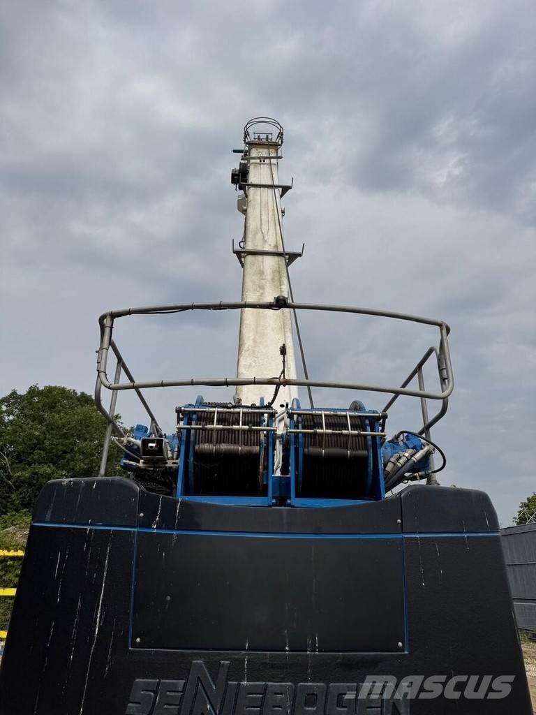 Sennebogen 653 Grue sur chenilles