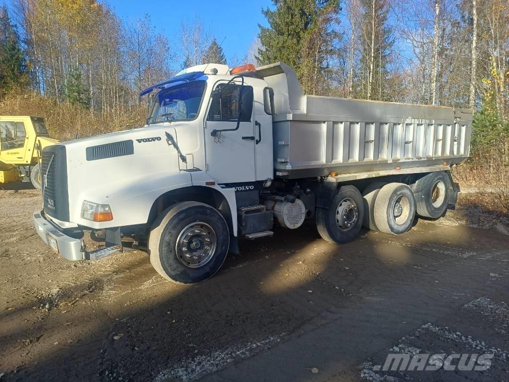 Volvo NL 12 Camion benne