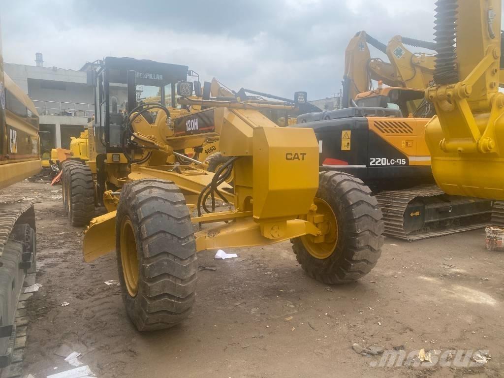 CAT 120 H Niveleuse