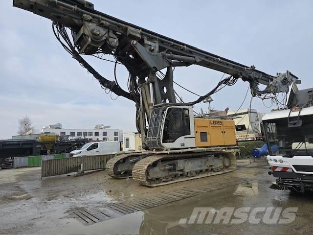 Liebherr LB 28 Pelle enfonce-pieux