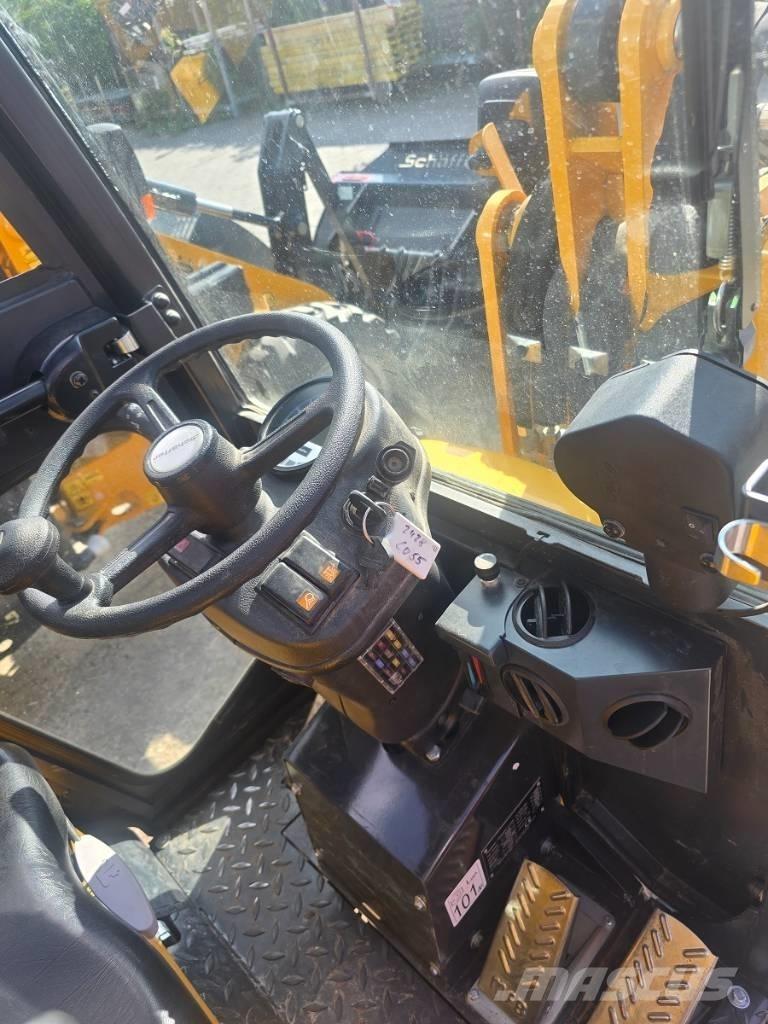 Schäffer 2428 SLT Chargeuse compacte