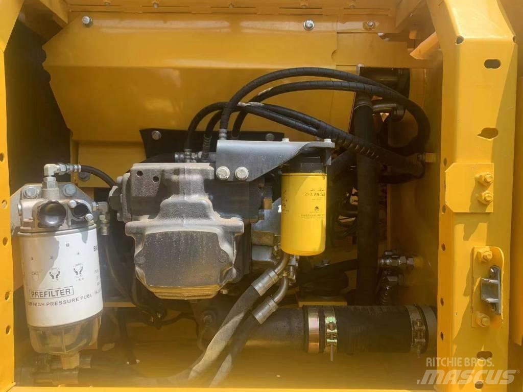 Komatsu PC 200-8 Mini pelle 7t-12t
