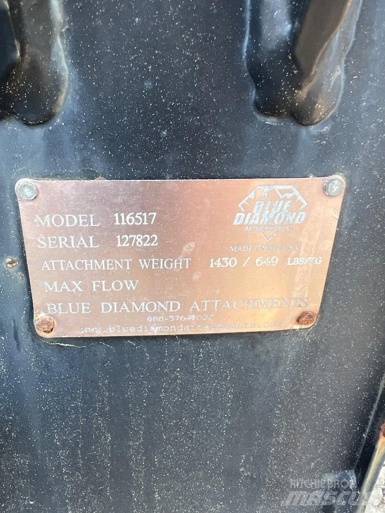 Blue Diamond Sweeper Autres équipements pour tracteur