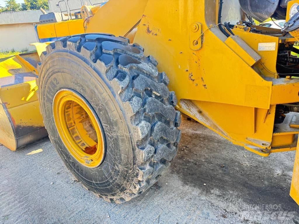 CAT 962 G II Chargeuse sur pneus