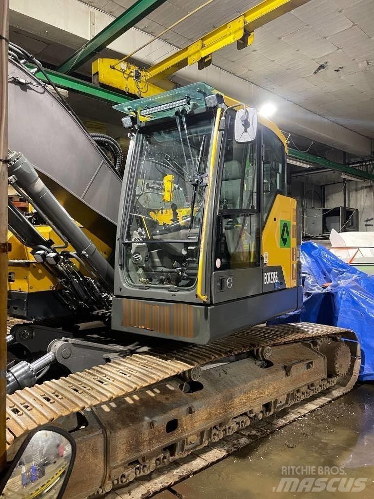 Volvo ECR 235 E Pelle sur chenilles