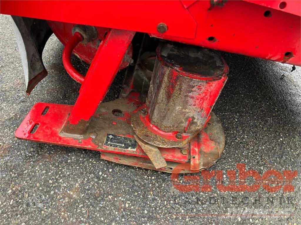 JF GXS 9005 Faucheuse