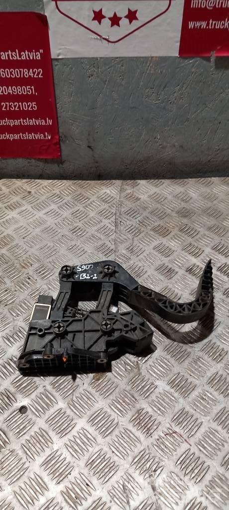 Scania R 480   1753411 Cabines