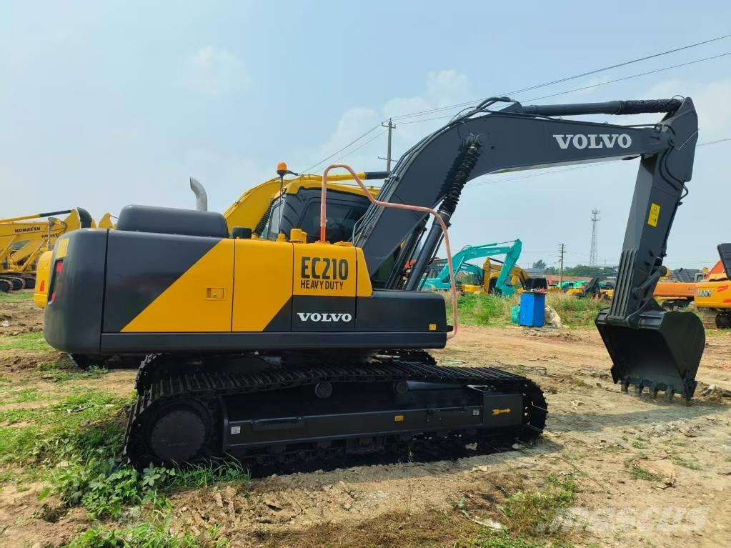 Volvo EC 210 Pelle sur chenilles