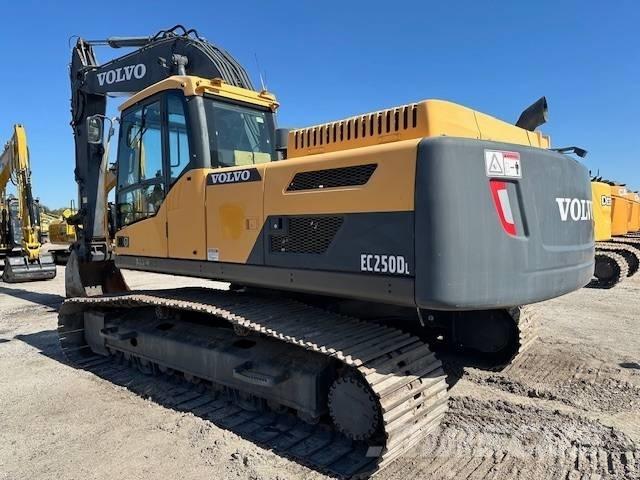 Volvo EC 250 D L Pelle sur chenilles