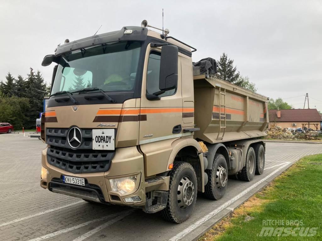 Mercedes-Benz Arocs Camion benne