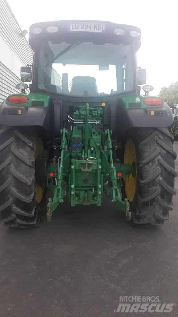 John Deere 6110 R Tracteur