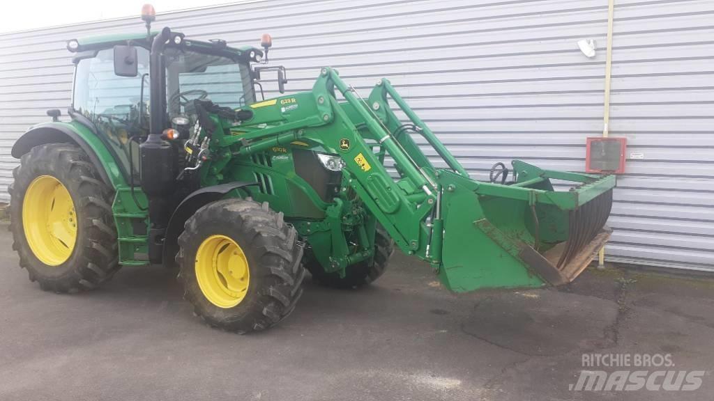 John Deere 6110 R Tracteur