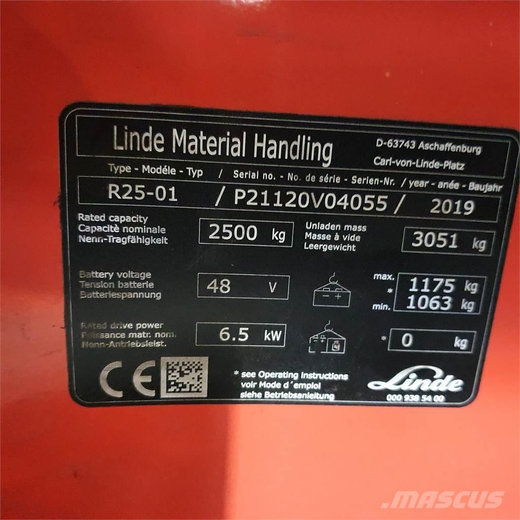 Linde #N/A Chariot à mât rétractable