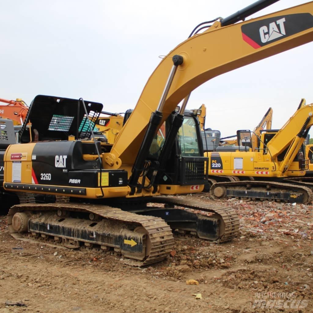 CAT 326D Pelle sur chenilles