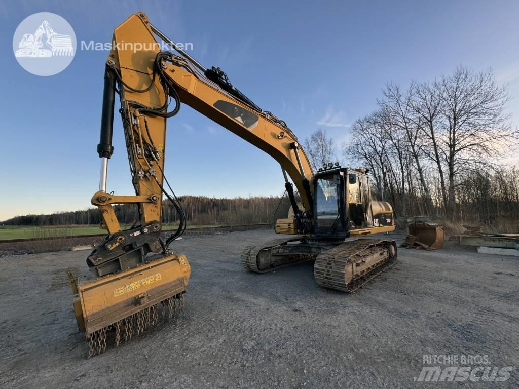 CAT 324 D L Pelle sur chenilles